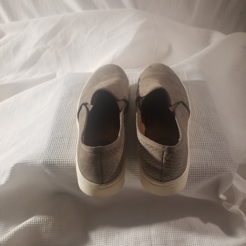 Sofft Somers Slip On Shoes - Picture 5 of 8
